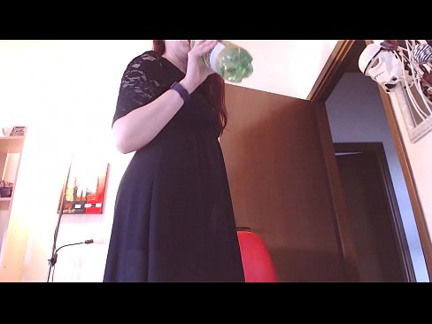 ❤️ Une esclave soumise qui aime les culottes sales et pulpeuses est forcée de se masturber après avoir regardé cette vidéo ! ☑ Vidéo de baise at us
