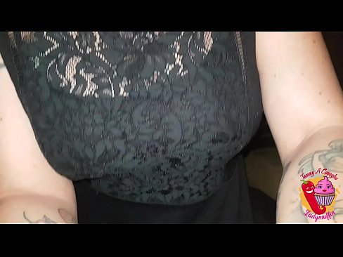 ❤️ Slutty demi-soeur lui donne une pipe et espagnol ☑ Vidéo de baise at us